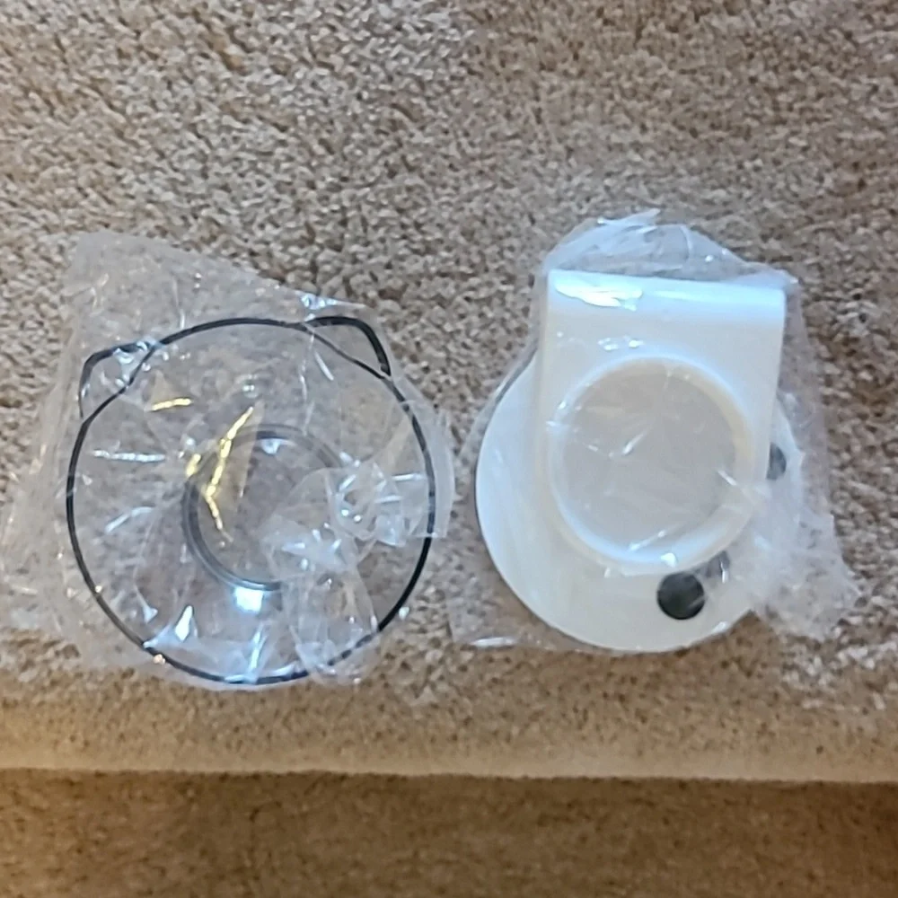 Tilted raised cat food bowl